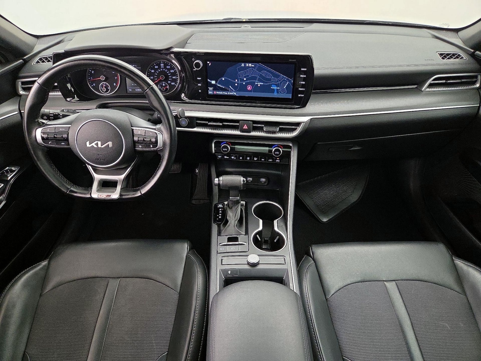 Apple CarPlay® & Android Auto™