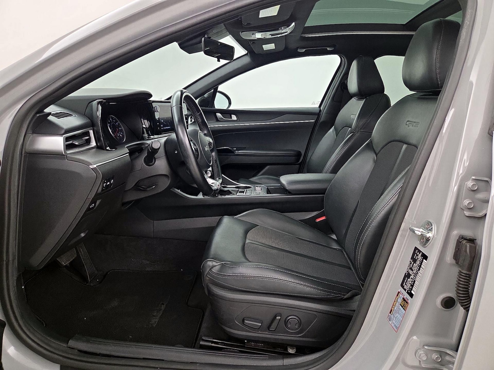 Power Seat(s) & Side Airbags