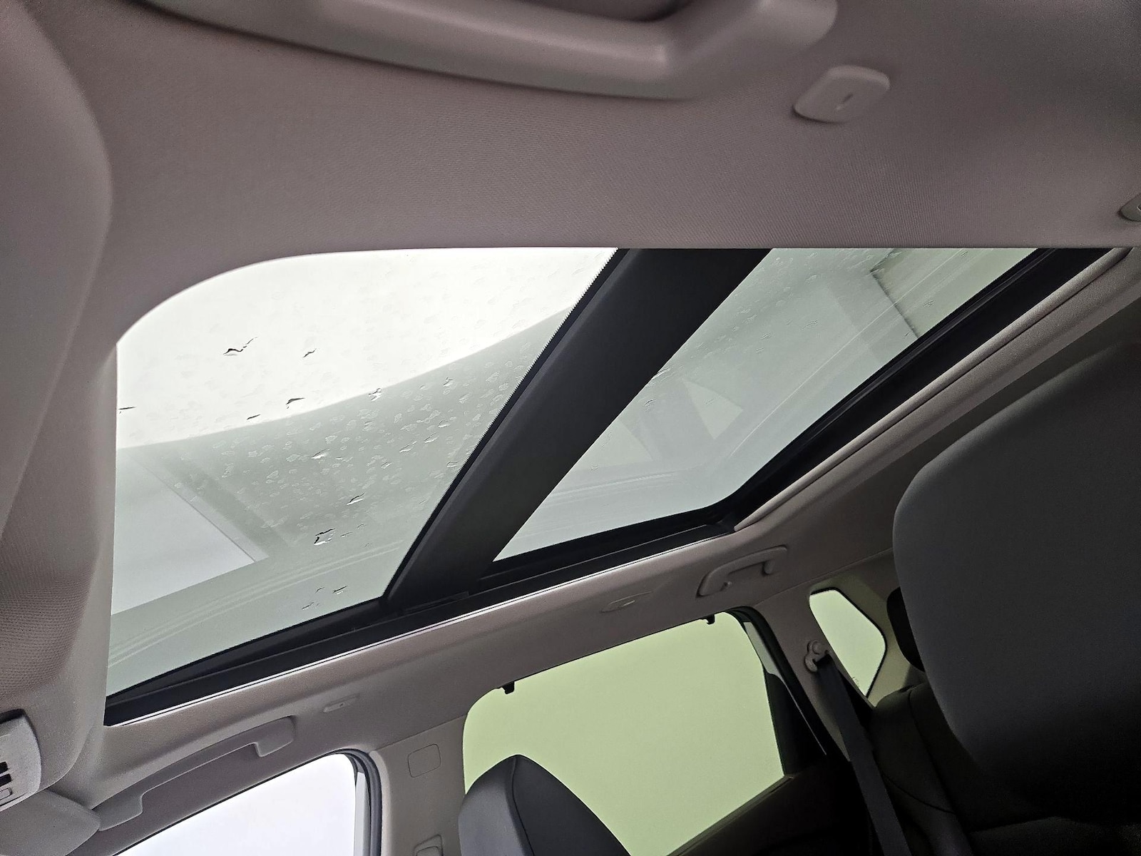 Panoramic Sunroof