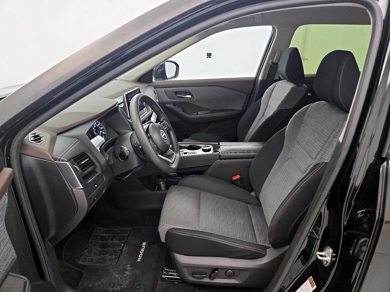 Power Seat(s) & Side Airbags