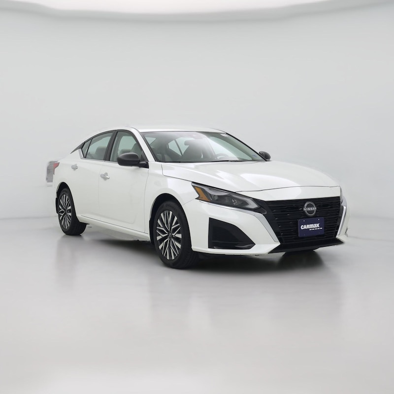2024 Nissan Altima SV
