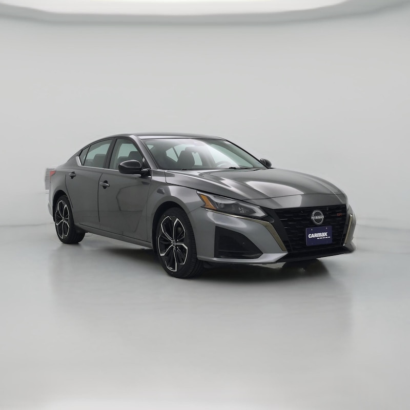 2024 Nissan Altima SR