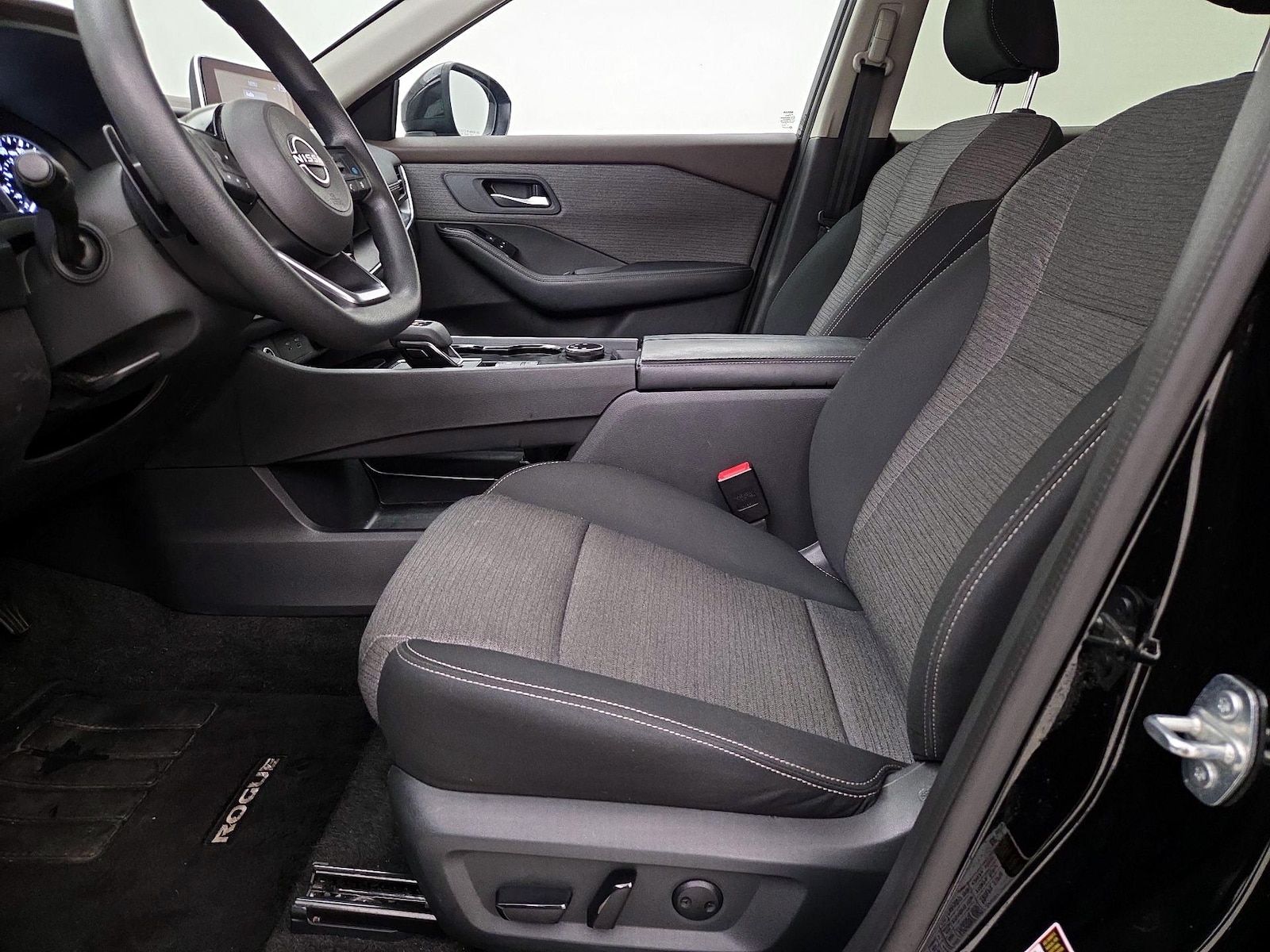 Power Seat(s) & Side Airbags