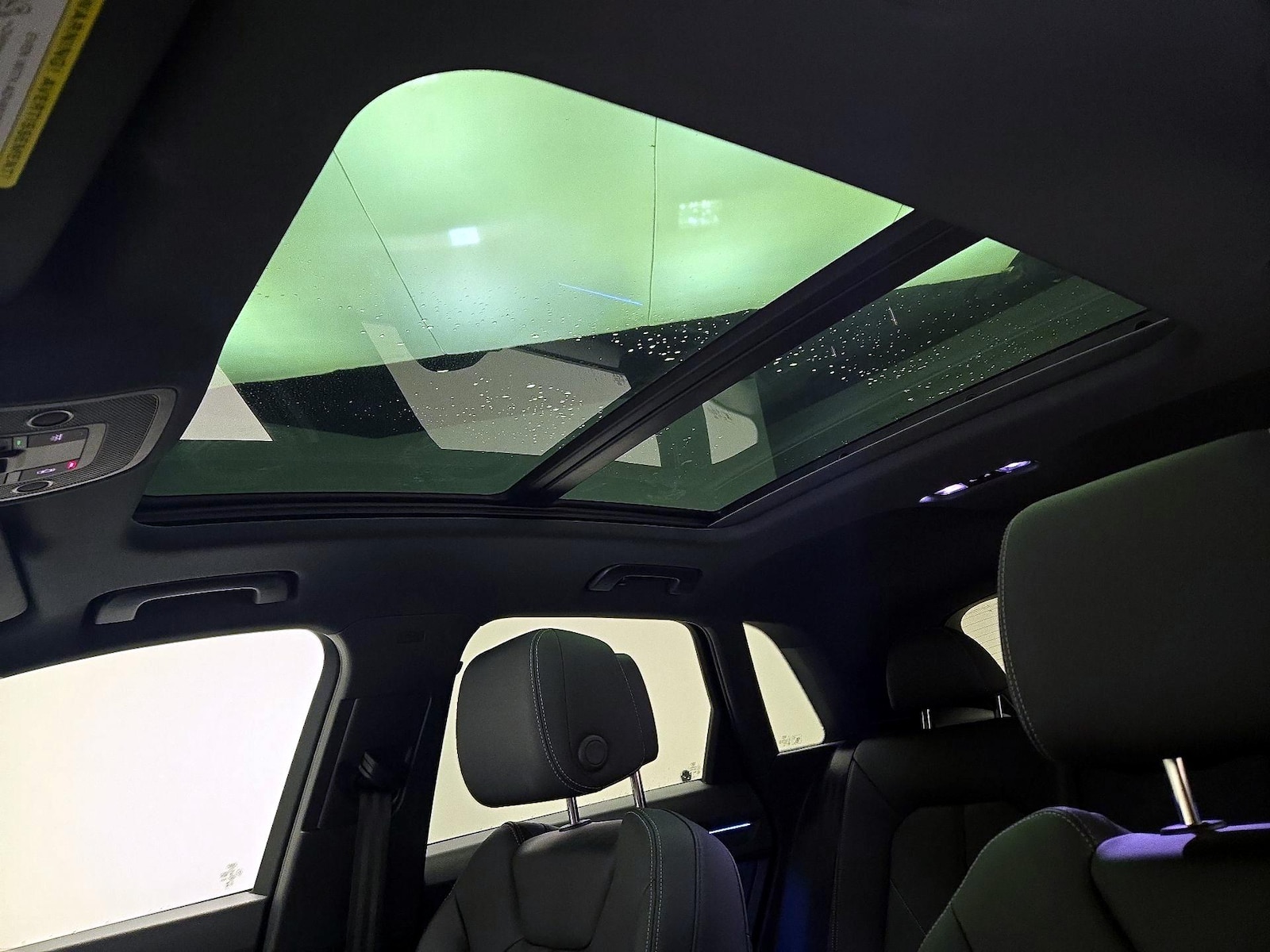 Panoramic Sunroof