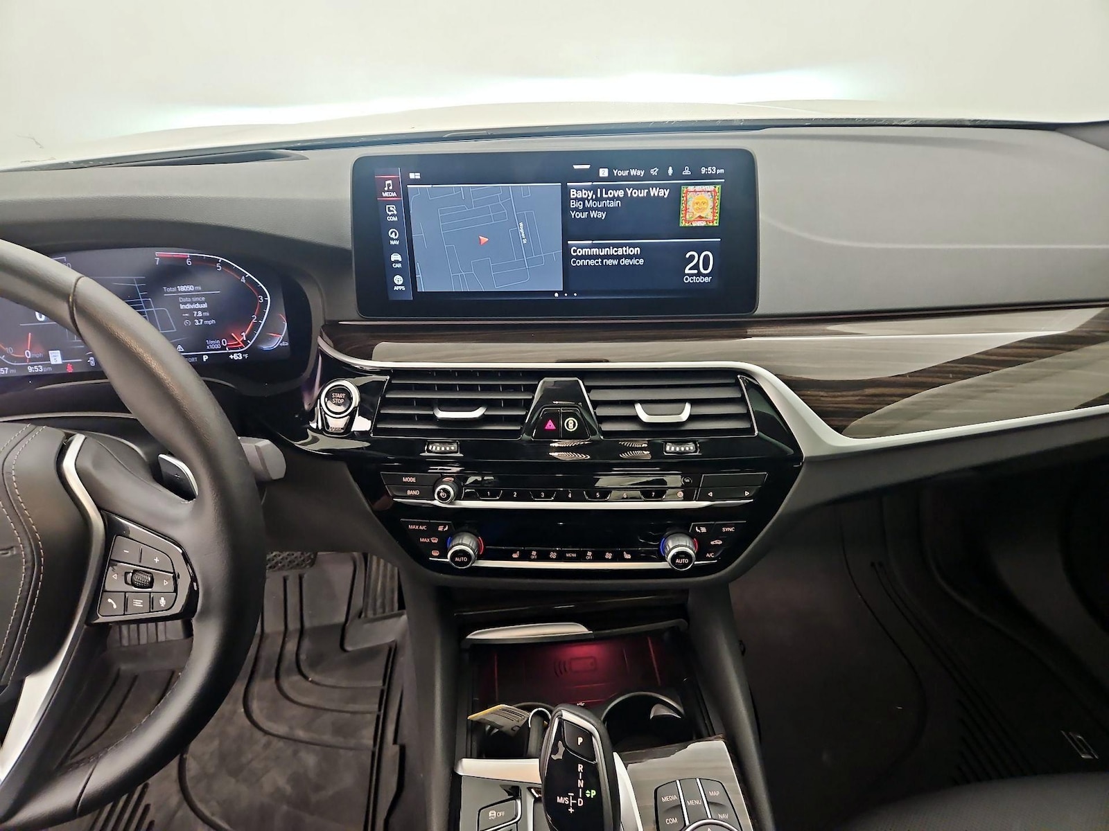 Apple CarPlay® & Android Auto™