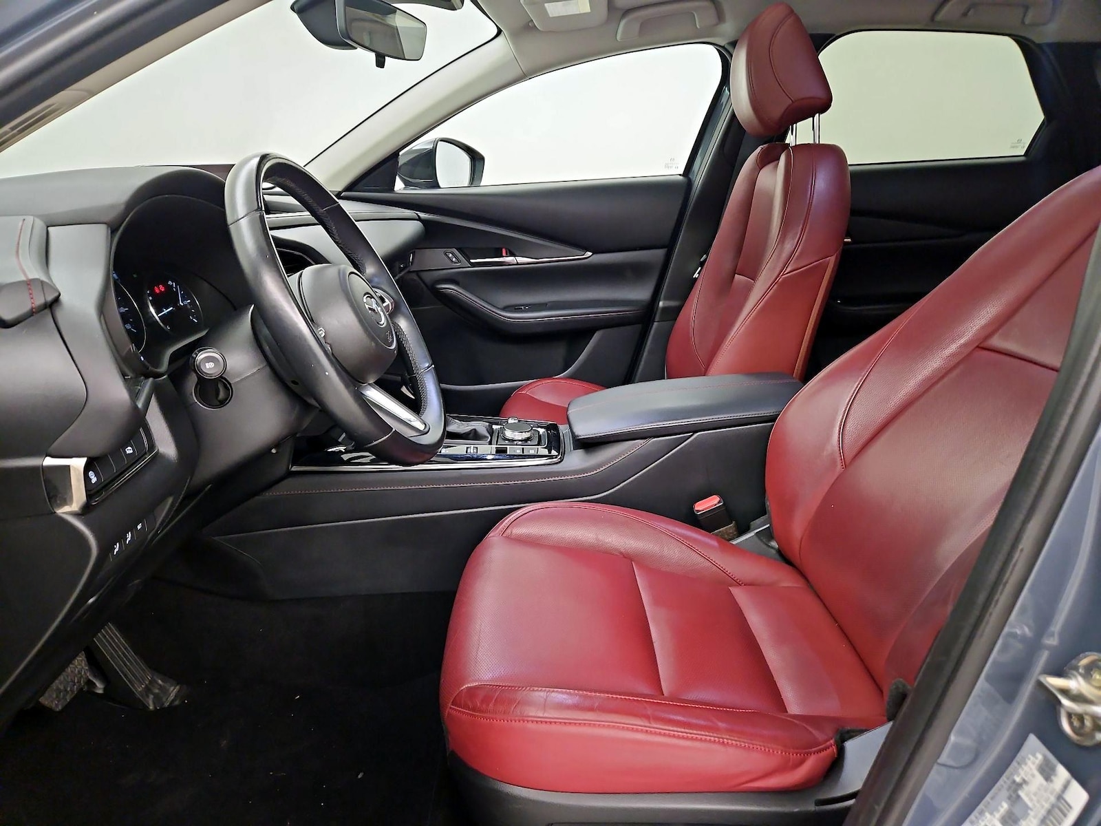 Power Seat(s) & Leather Seats