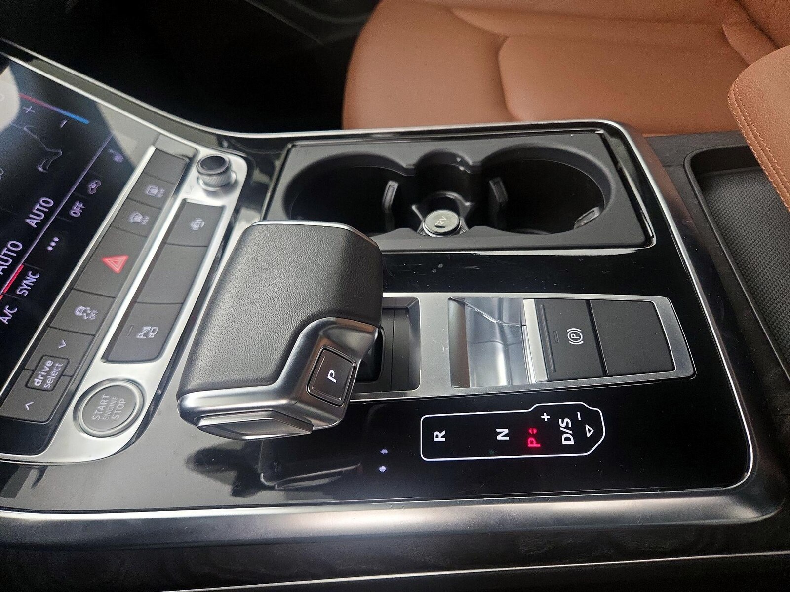 2023 Audi Q7 Premium - Photo 19