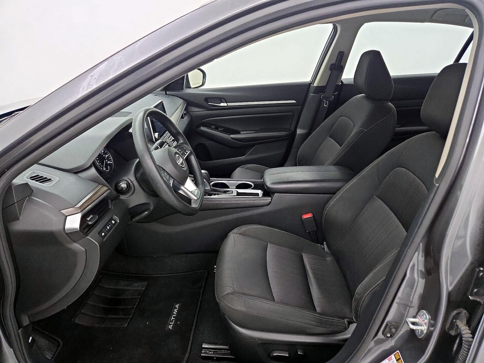 Power Seat(s) & Side Airbags