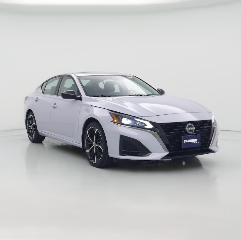 2024 Nissan Altima SR