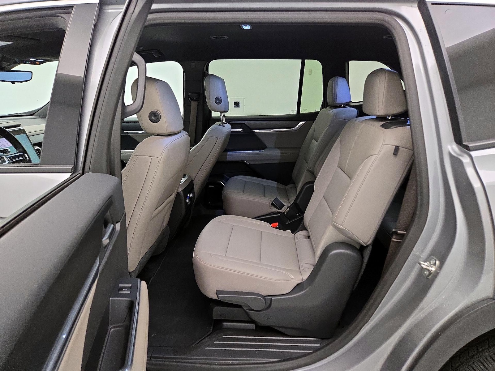 Rear Air Conditioning