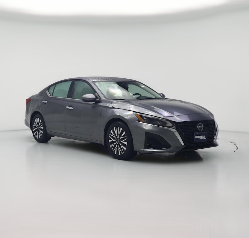 2023 Nissan Altima SV
