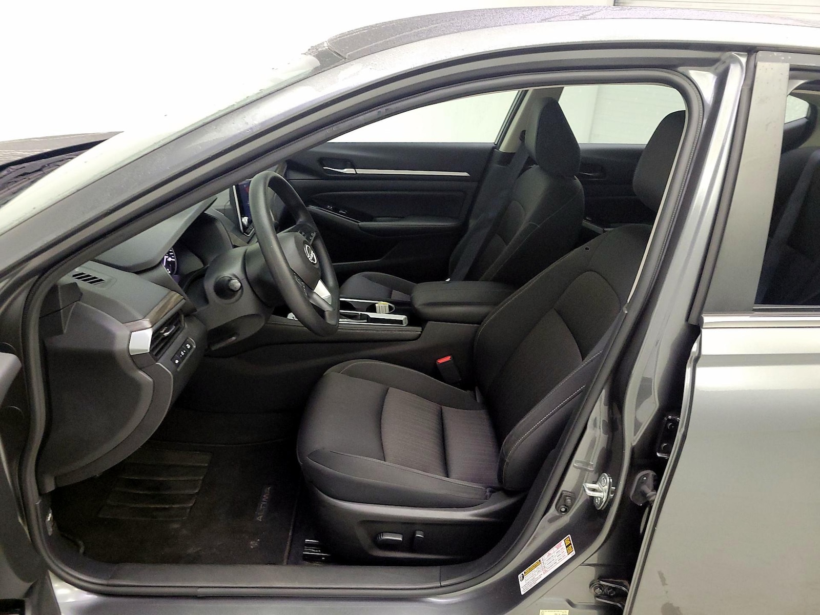 Power Seat(s) & Side Airbags