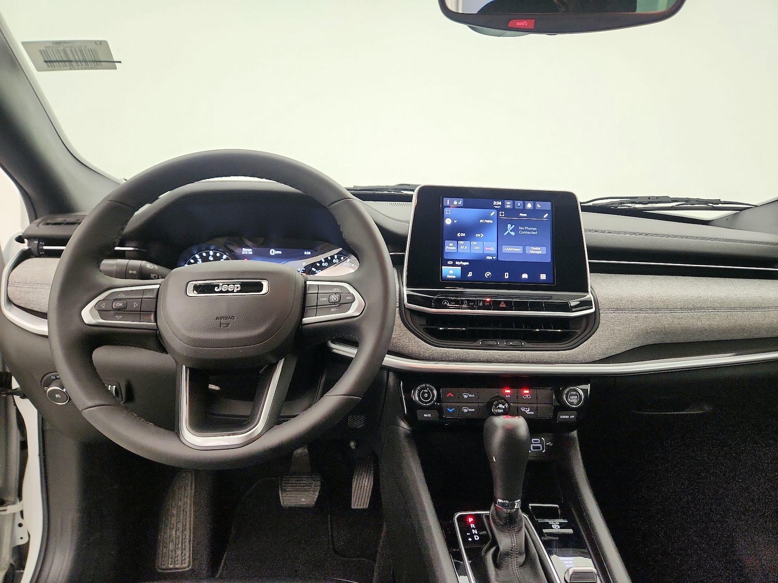 Apple CarPlay® & Android Auto™