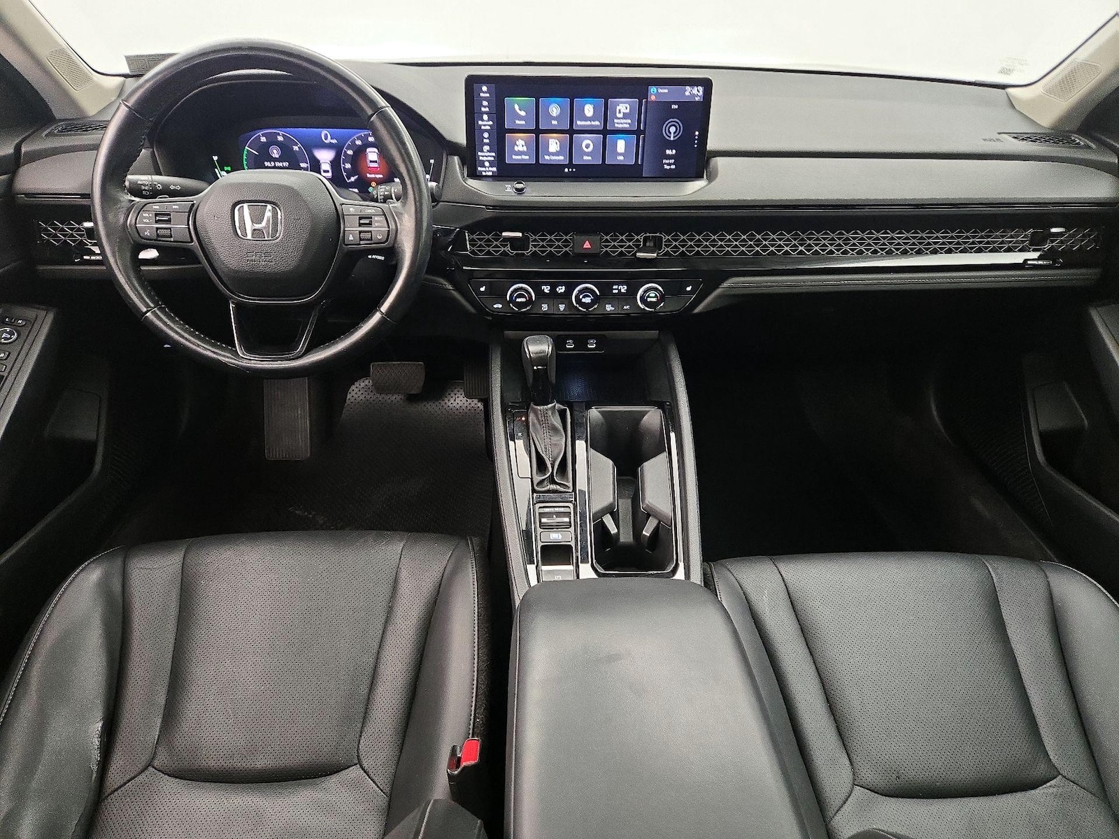 Apple CarPlay® & Android Auto™