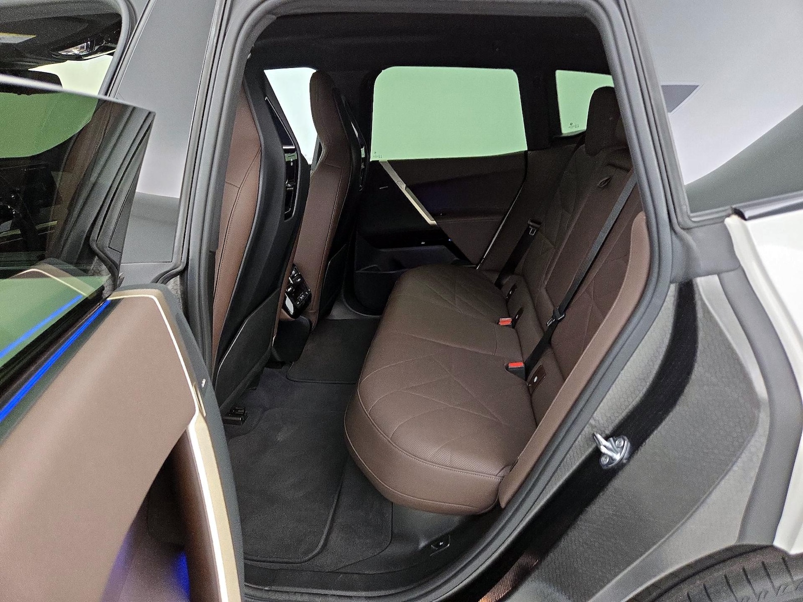 Rear Air Conditioning
