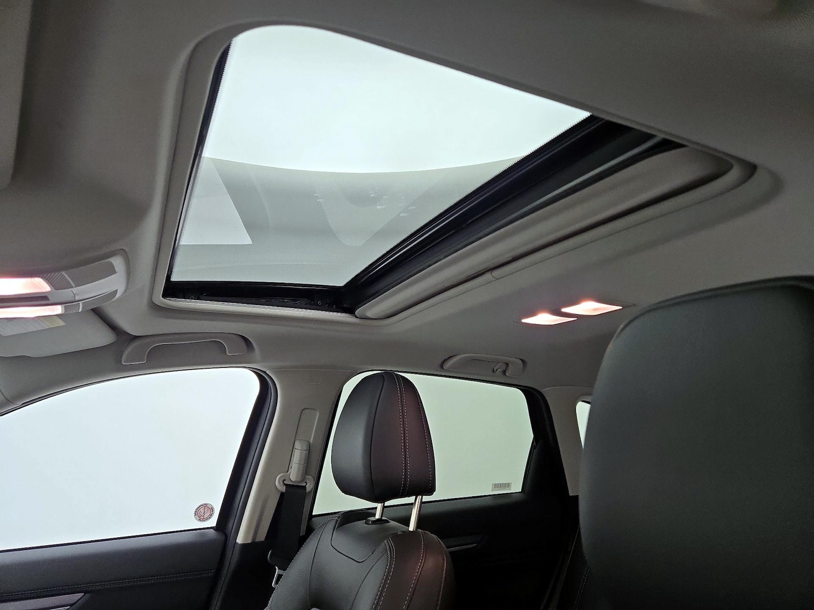 Sunroof(s) & Overhead Airbags