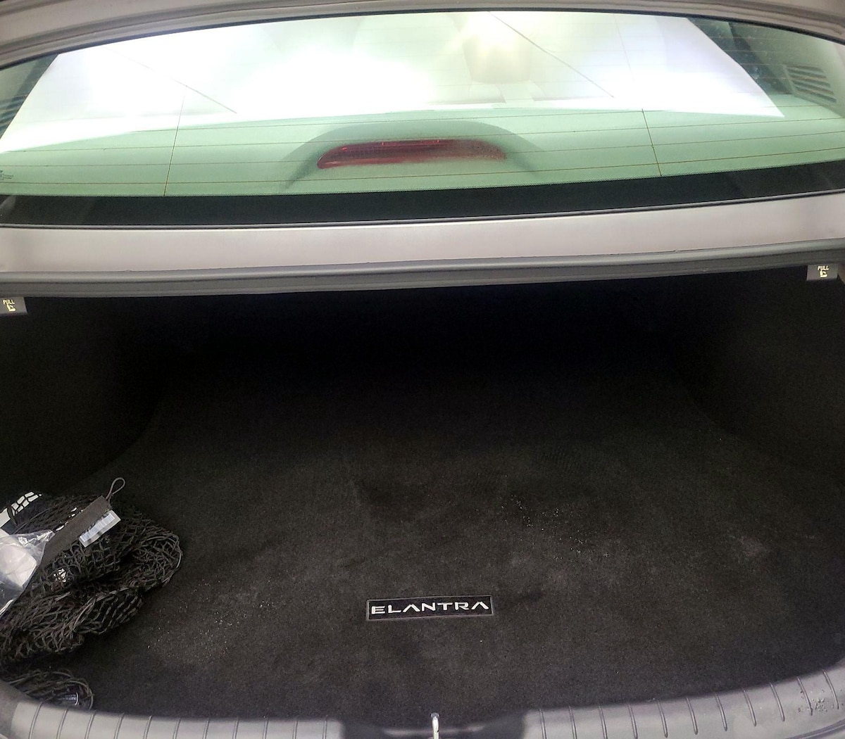 Trunk/Cargo (Seats Up)