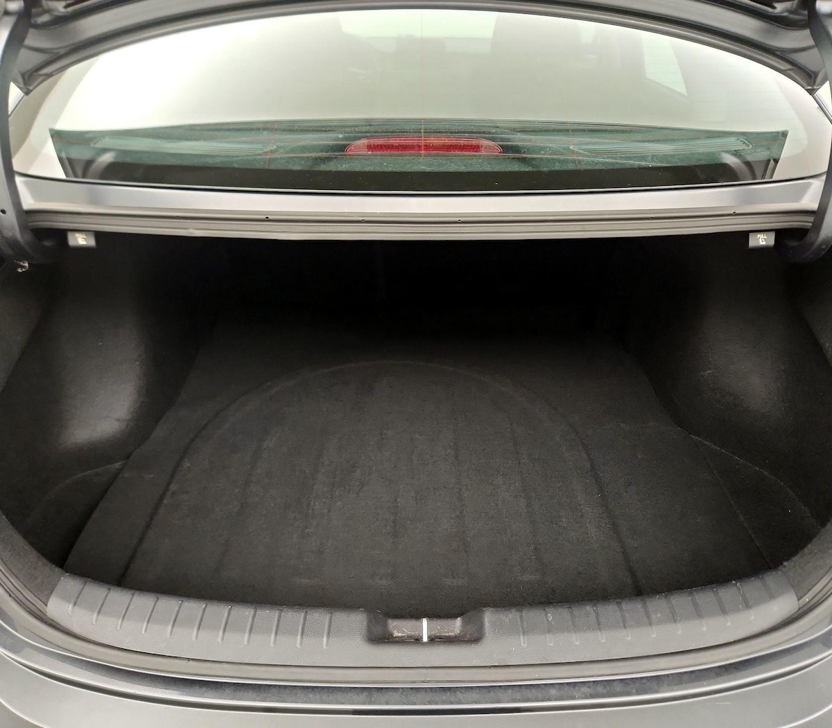 Trunk/Cargo (Seats Up)