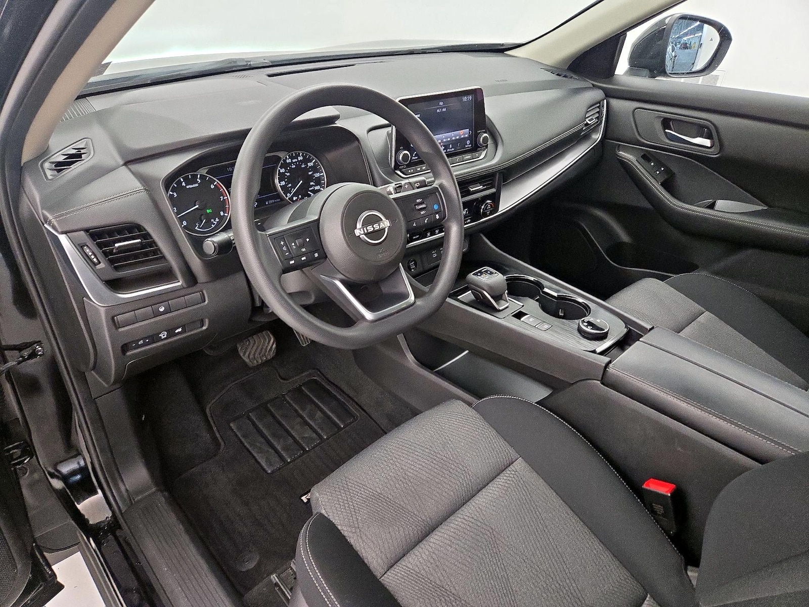 Power Seat(s) & Side Airbags