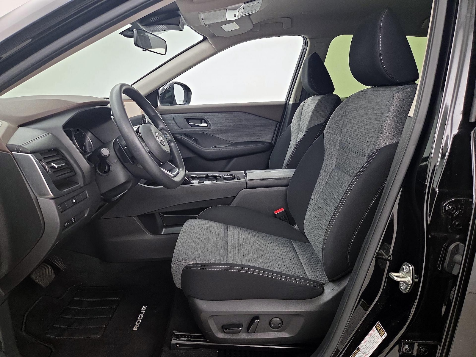 Power Seat(s) & Side Airbags