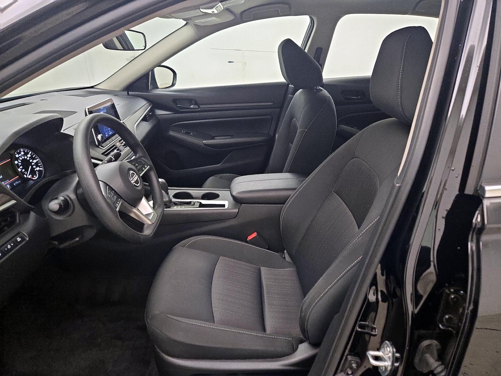 Power Seat(s) & Side Airbags