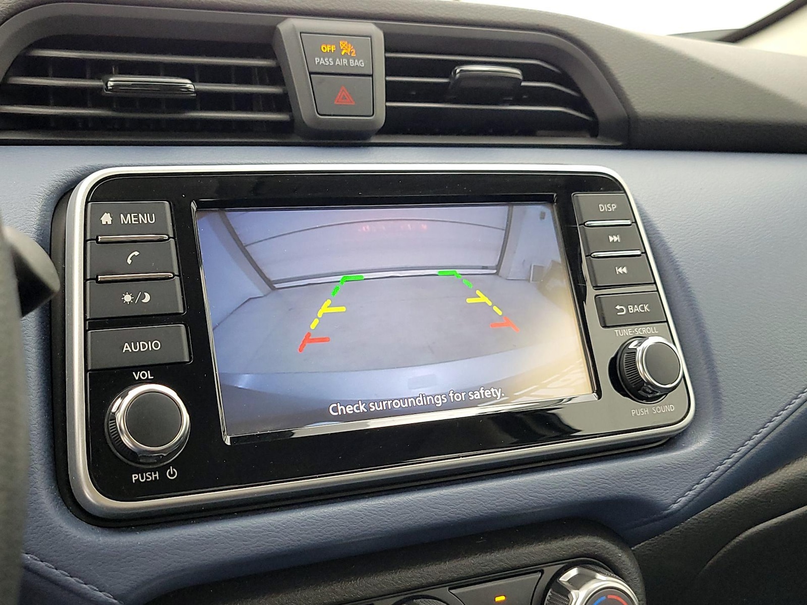 2025 Nissan Versa Sedan SV - Photo 14