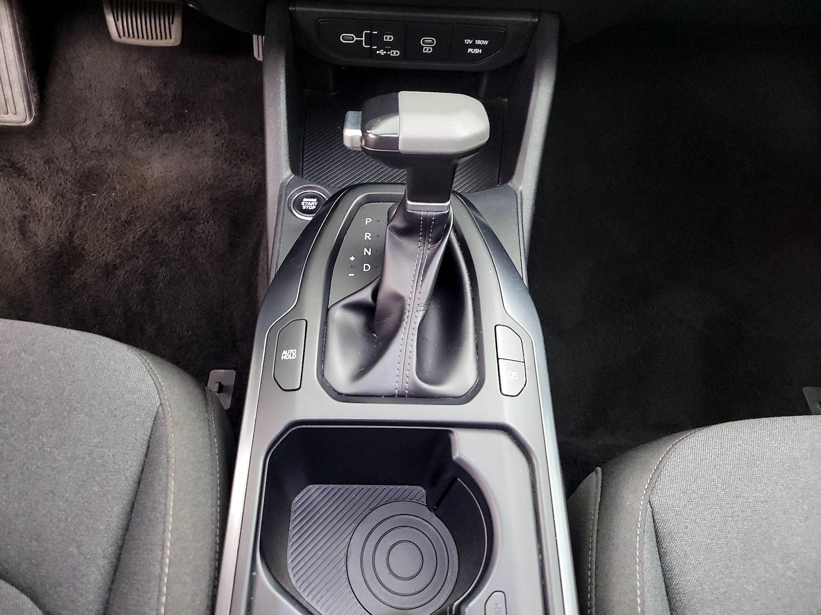 2025 Kia K4 LXS - Photo 18