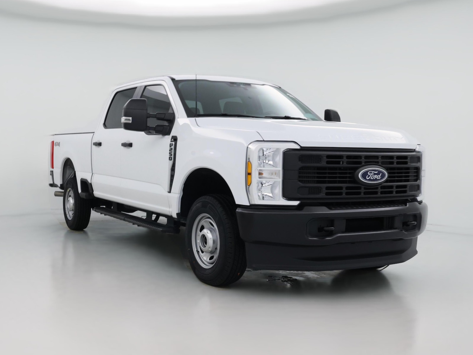Bed Liner & Tow Hitch