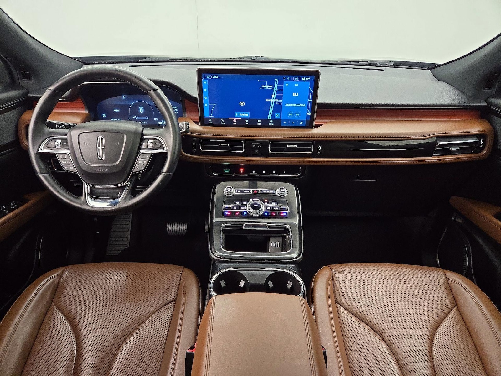Apple CarPlay® & Android Auto™