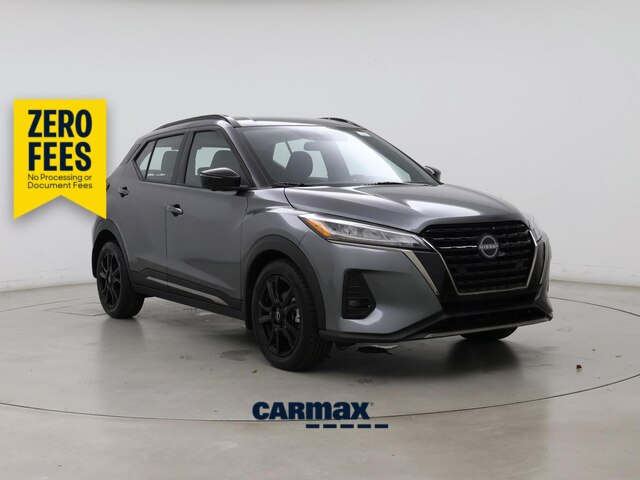 Gray 2023 Nissan Kicks SUV / Crossover Front-Wheel Drive Automatic