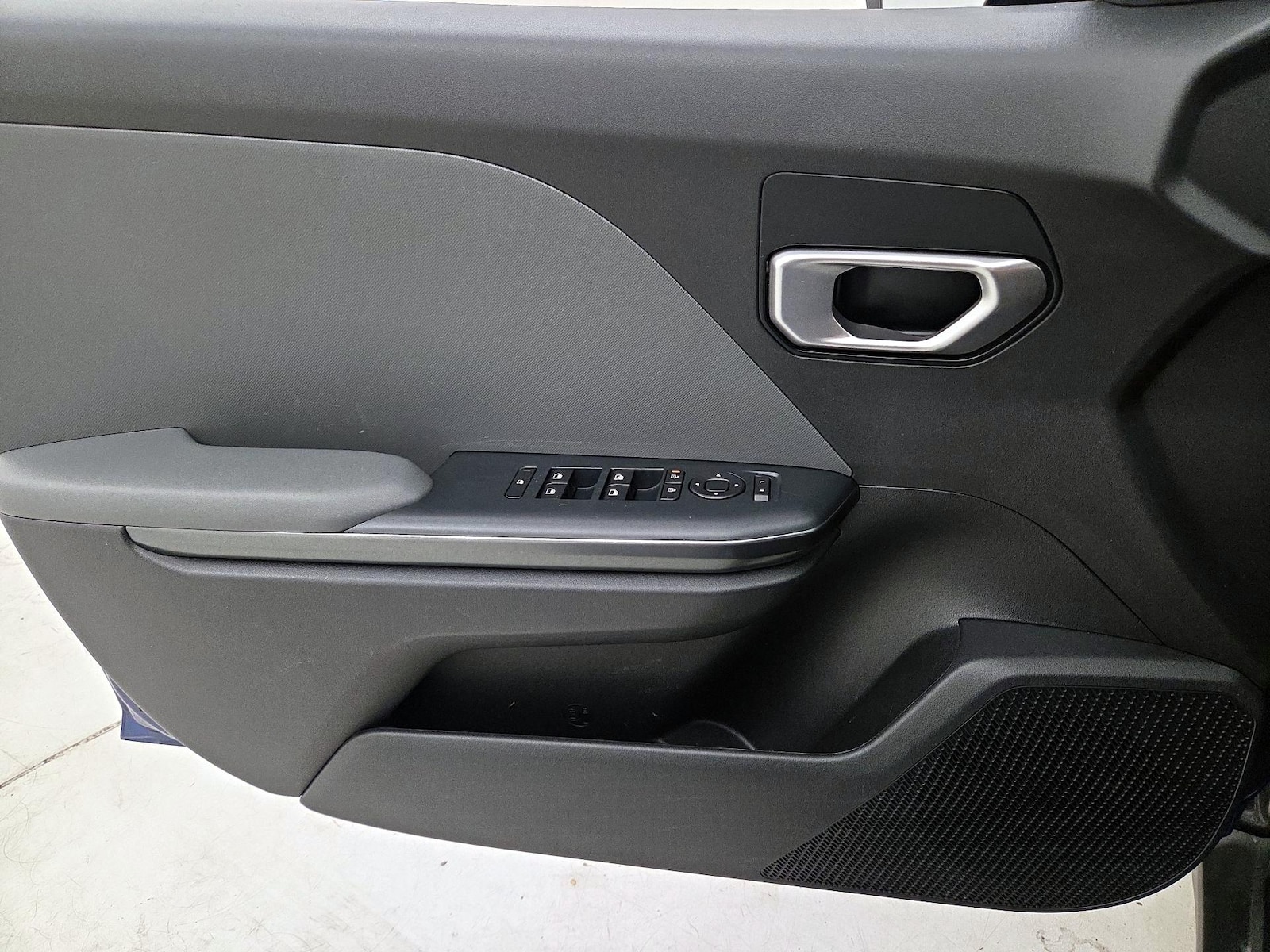 2025 Kia K4 LXS - Photo 13