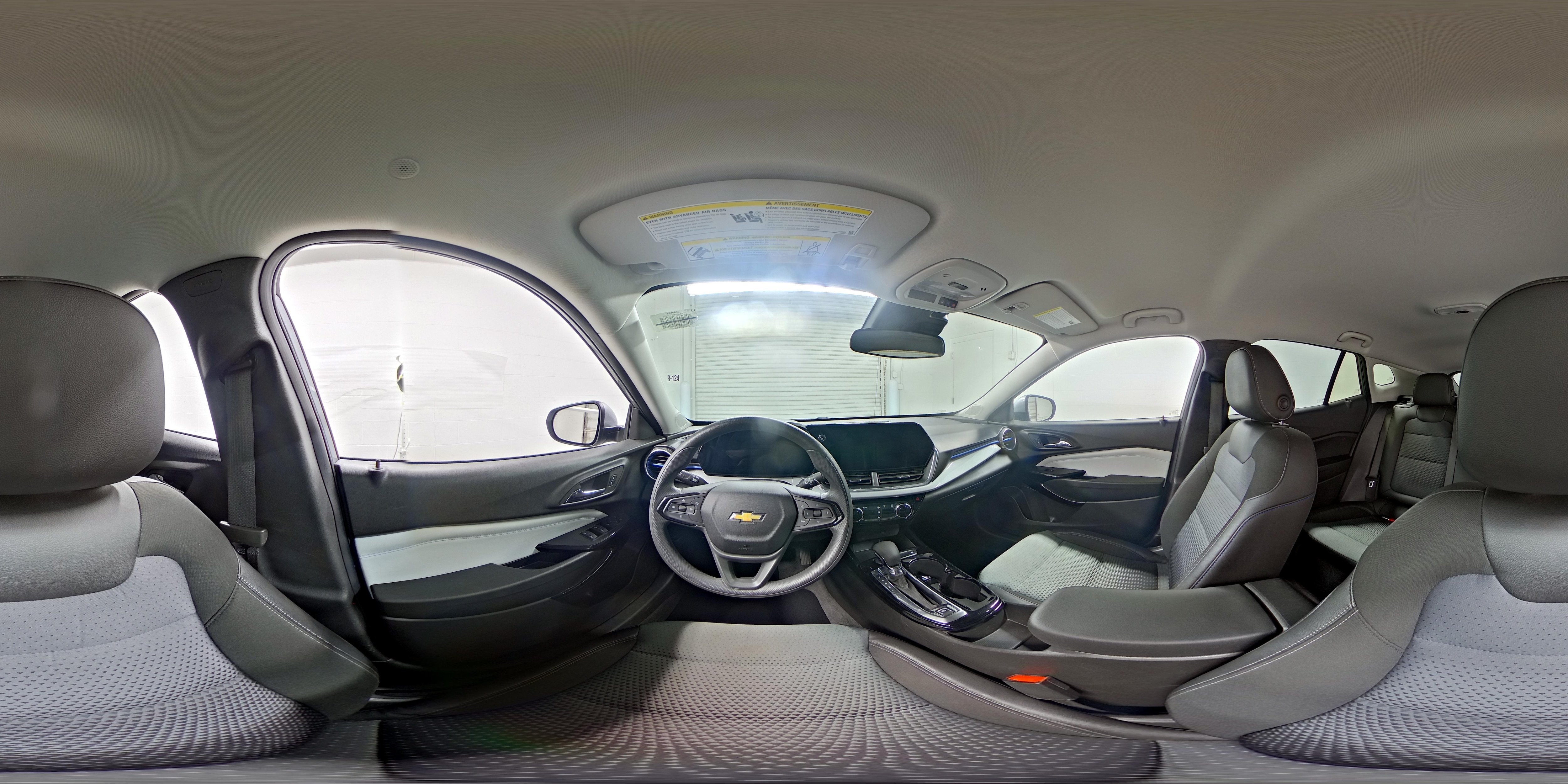 2025 Chevrolet Trax LT - Photo 26