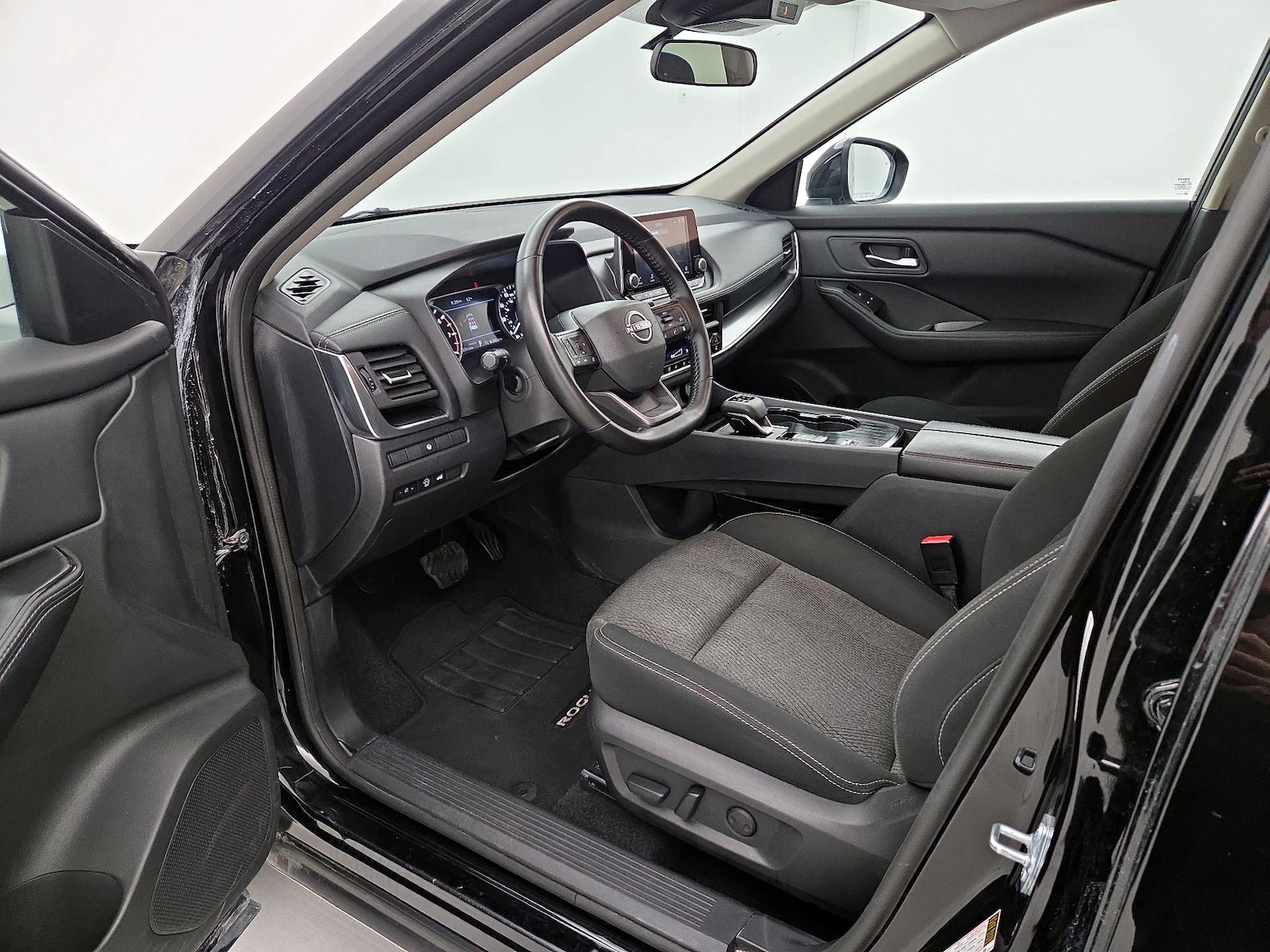 Power Seat(s) & Side Airbags