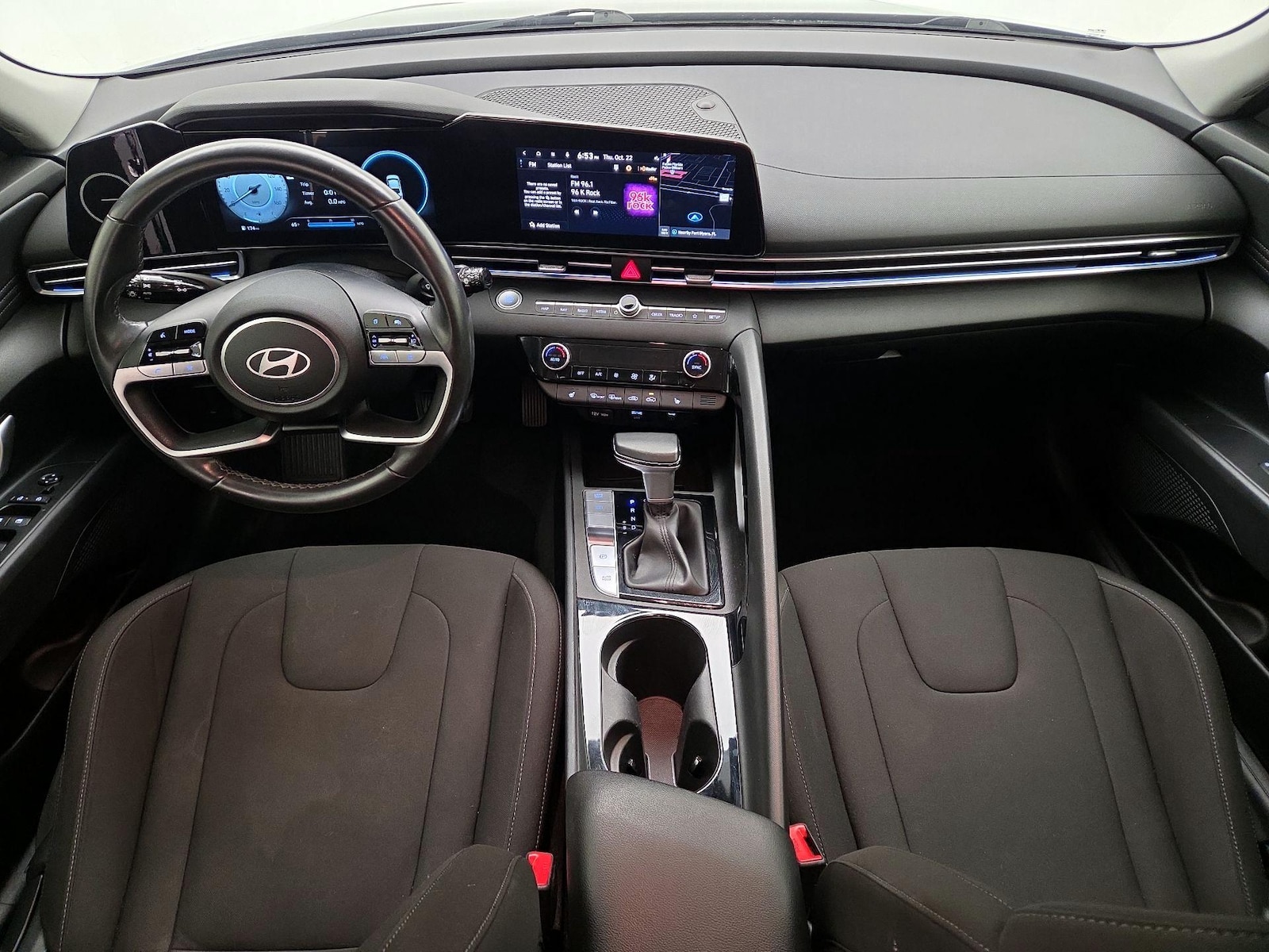 Apple CarPlay® & Android Auto™