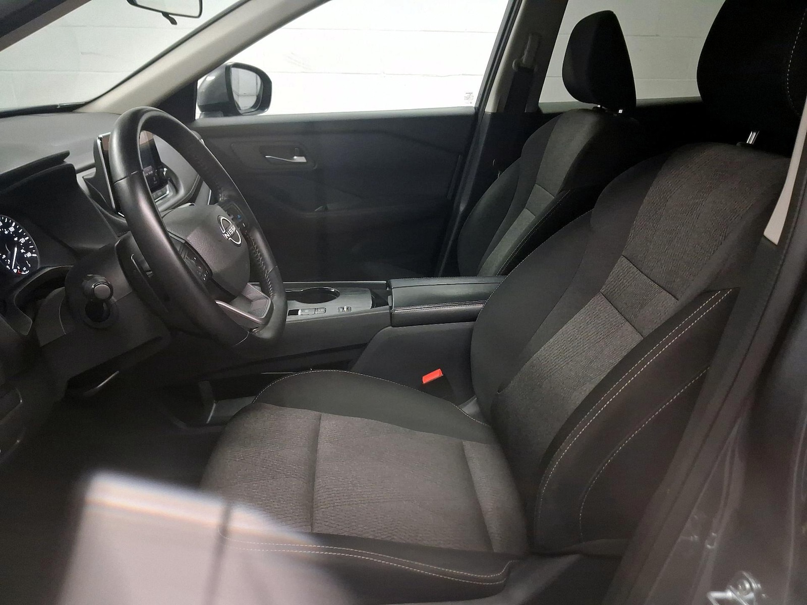 Power Seat(s) & Side Airbags