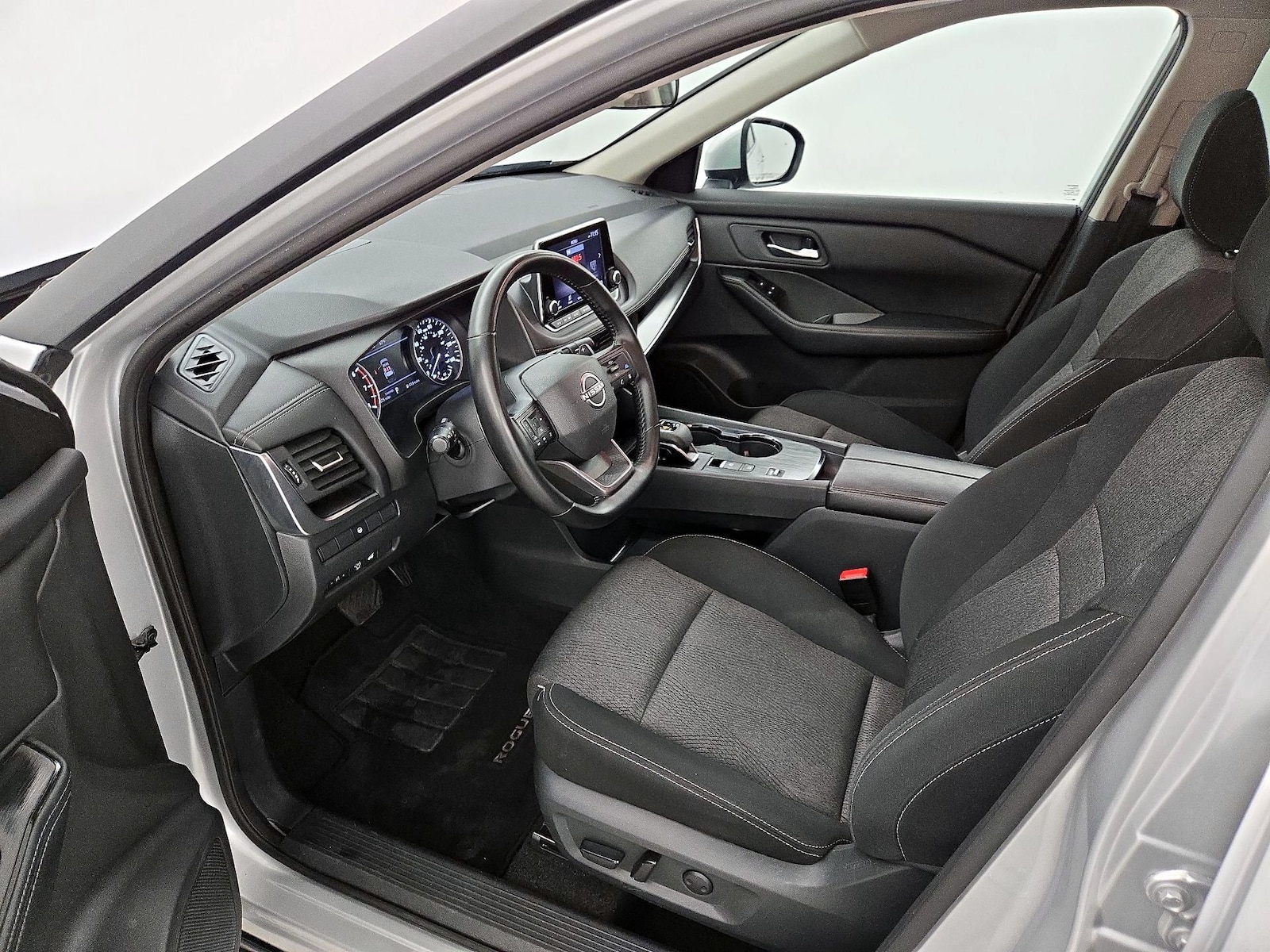 Power Seat(s) & Side Airbags
