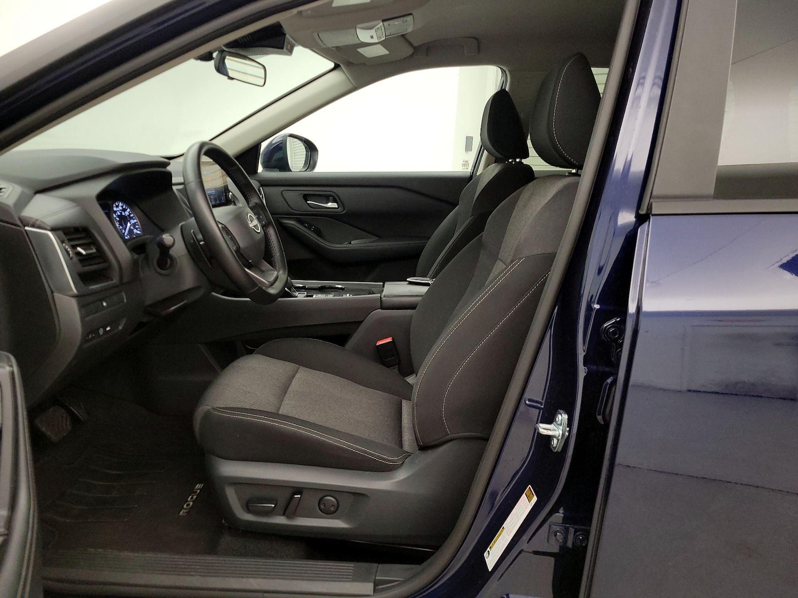 Power Seat(s) & Side Airbags