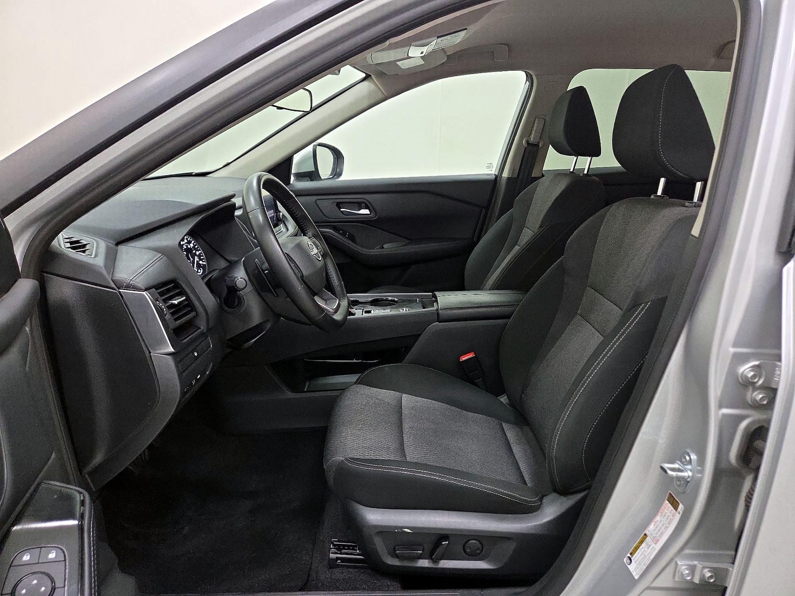 Power Seat(s) & Side Airbags