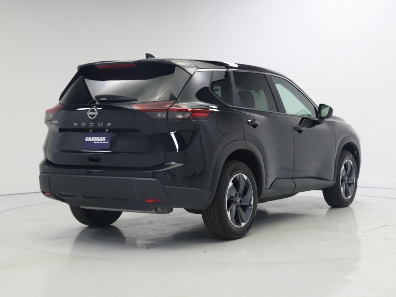 2025 Nissan Rogue SV - Photo 9