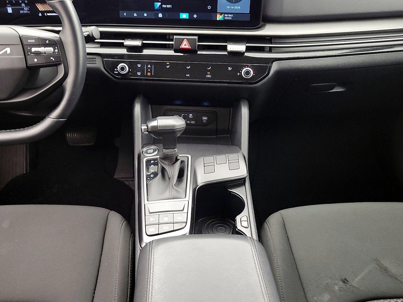 2026 Kia Sportage LX - Photo 18