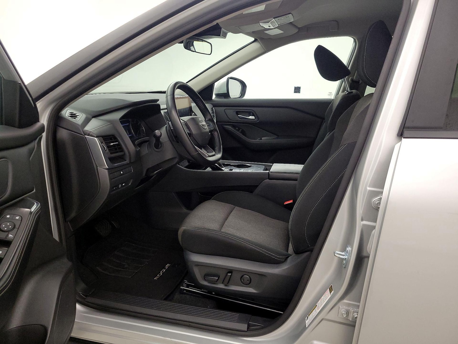 Power Seat(s) & Side Airbags