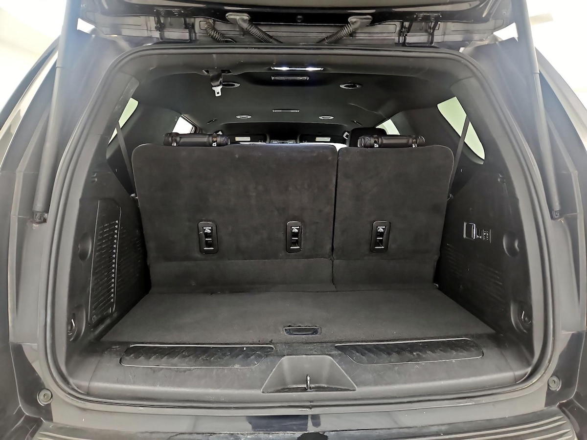 Trunk/Cargo (Seats Up)