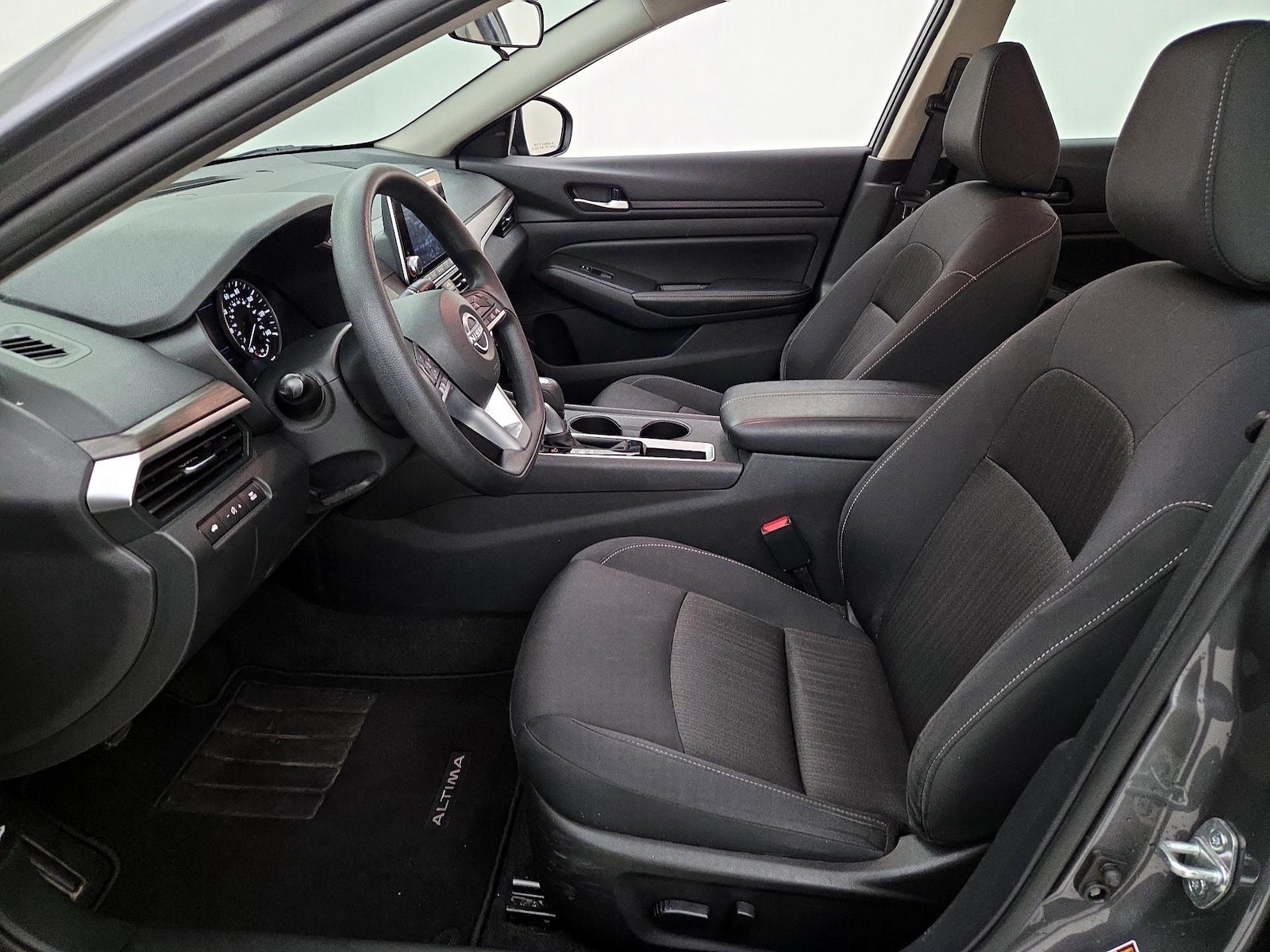 Power Seat(s) & Side Airbags