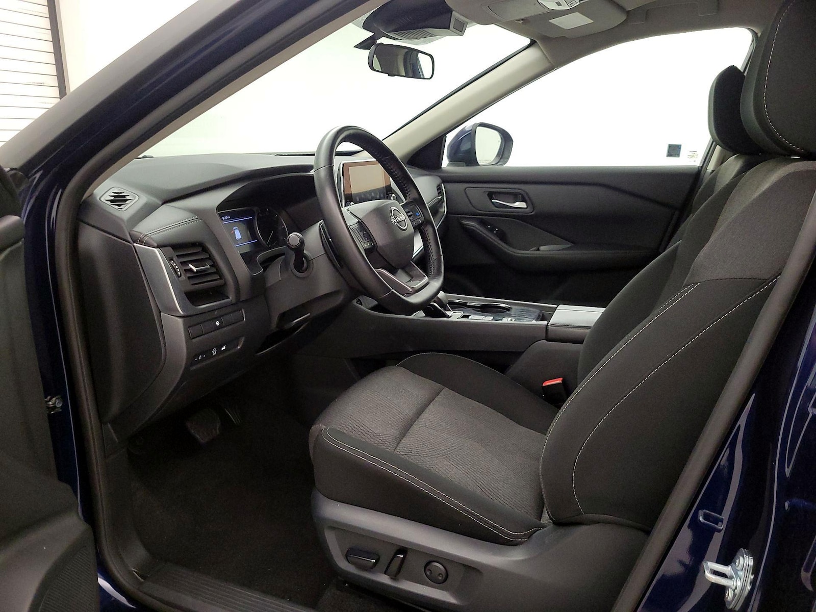 Power Seat(s) & Side Airbags