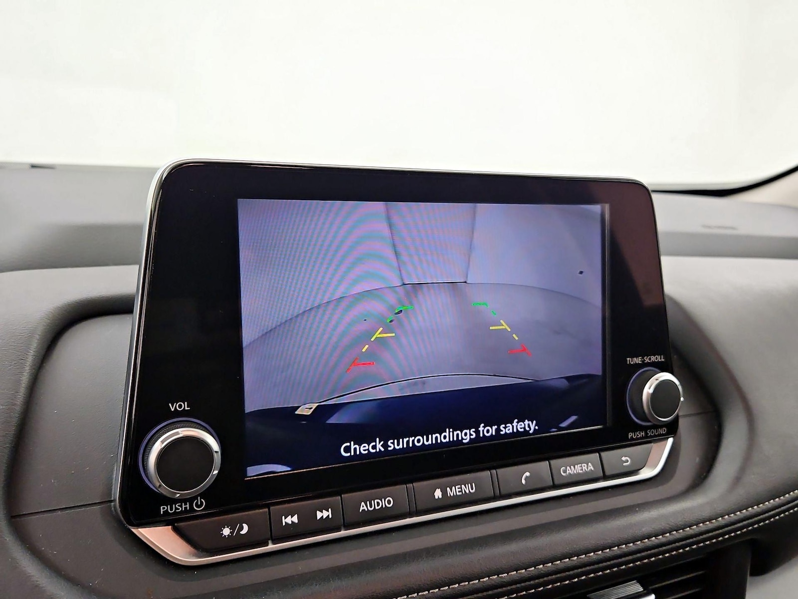 2025 Nissan Rogue SV - Photo 15