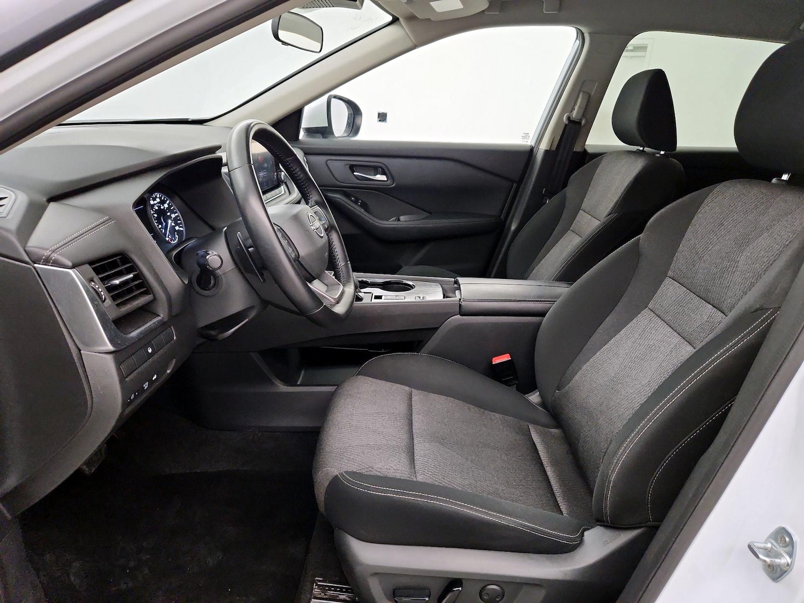 Power Seat(s) & Side Airbags