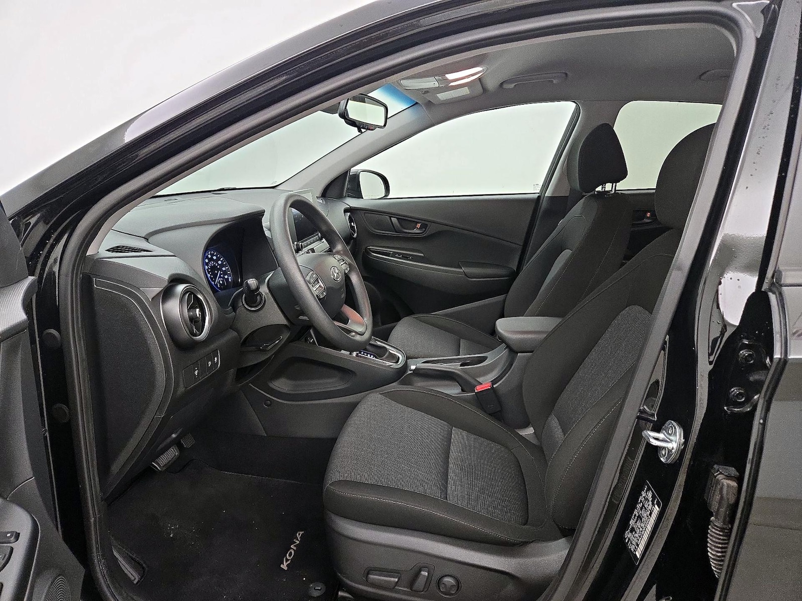 Power Seat(s) & Side Airbags