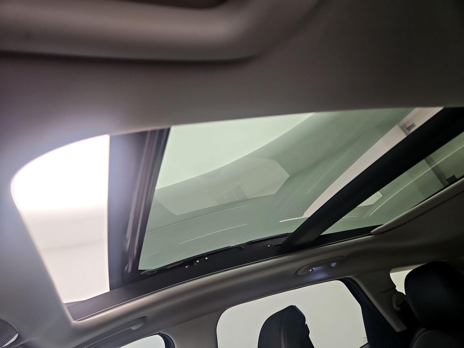 Panoramic Sunroof