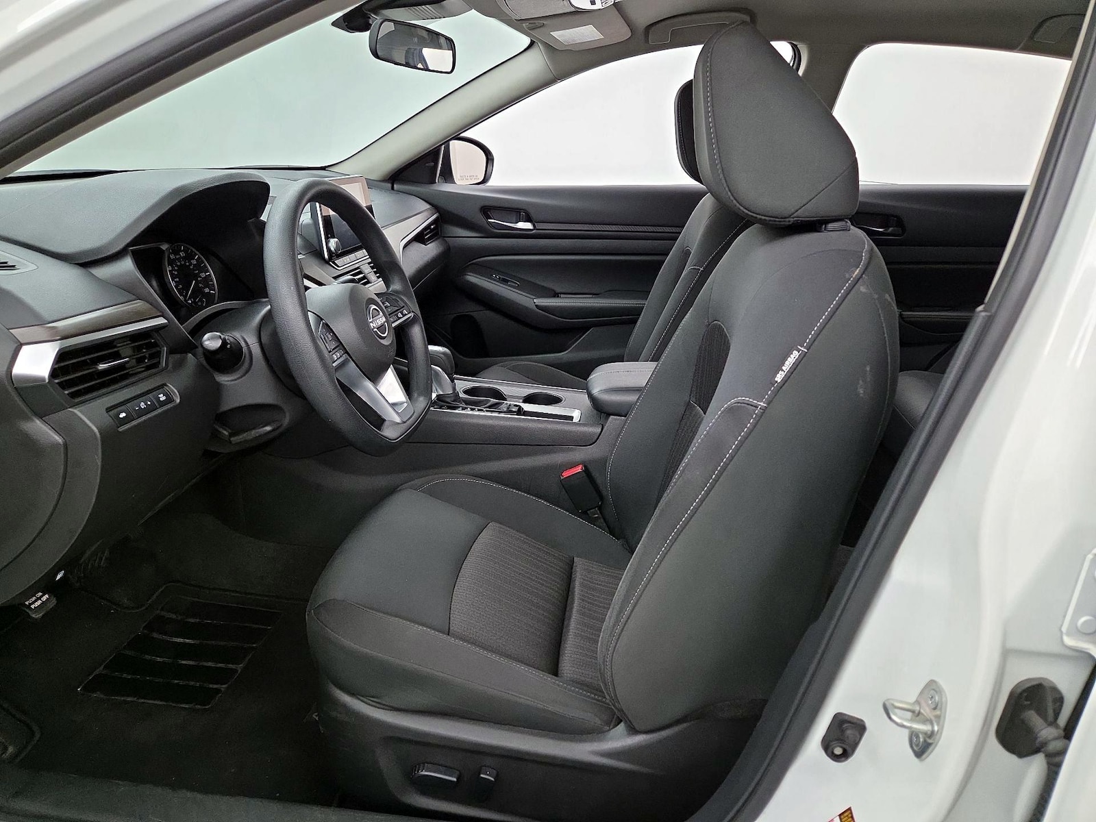 Power Seat(s) & Side Airbags
