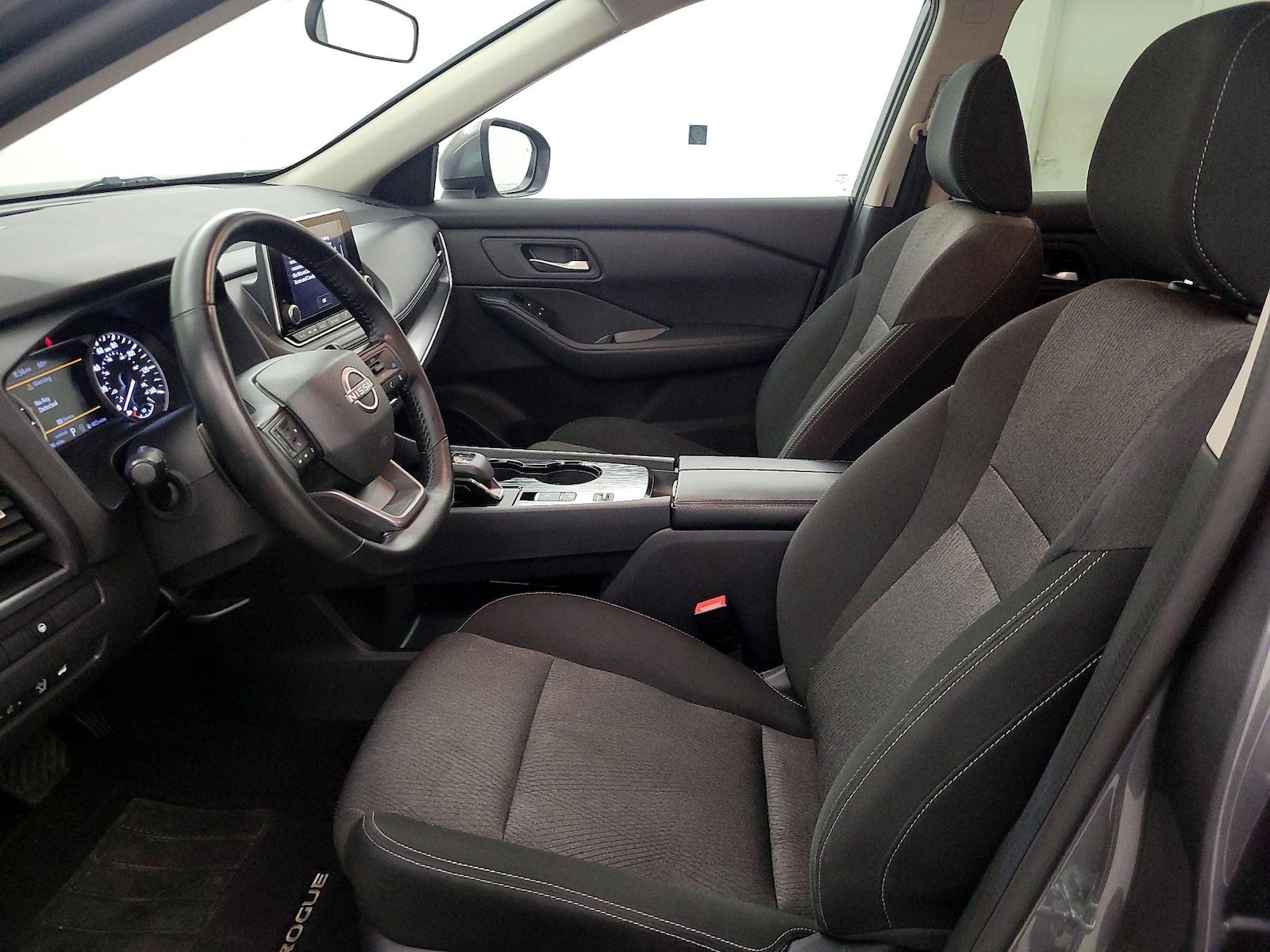 Power Seat(s) & Side Airbags